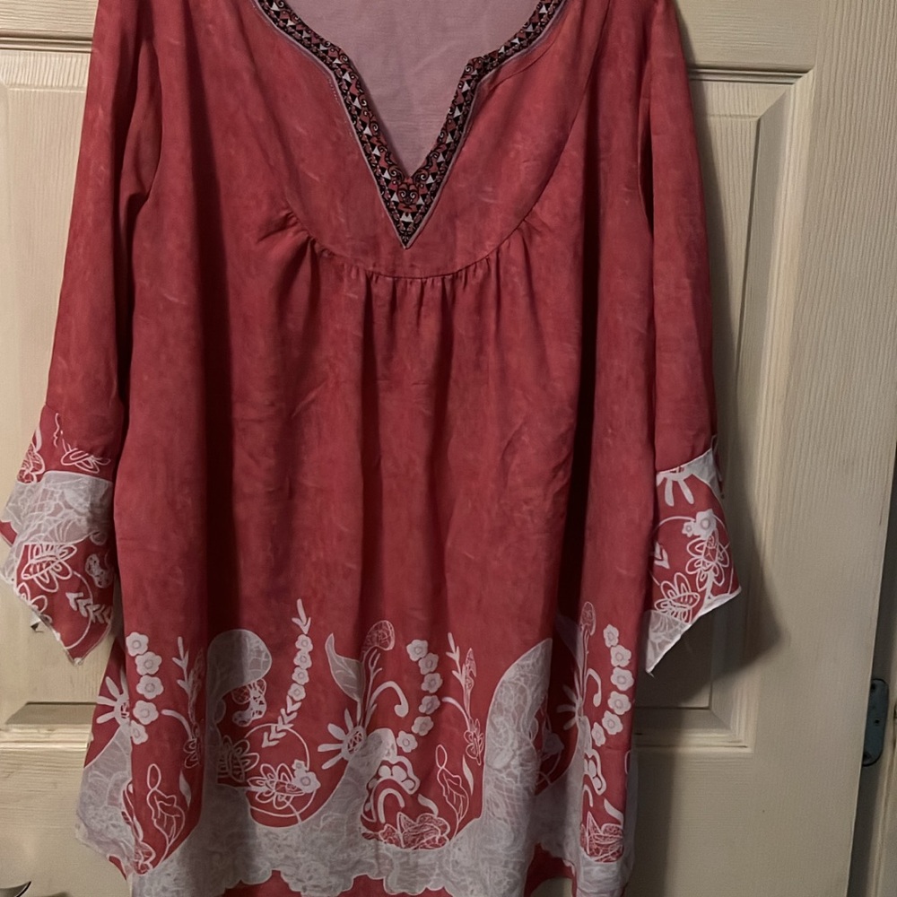 Rosegal Pink and White Embroidered Tunic